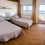 Otel Playa 2*